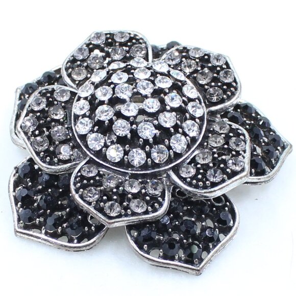 Silver Black and Clear Multi Level Flower Shaped Scarf or Bolo Slide - Picture 4 of 11